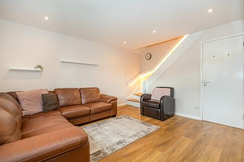 86 Millhouse Drive, Glasgow, G20 0UE