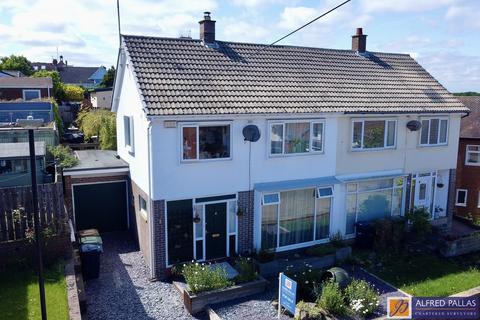 3 bedroom semi-detached house for sale, Seaburn Gardens, Seaburn