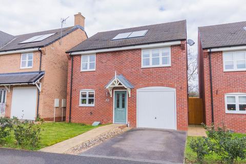 Gulliver Road, Irthlingborough NN9