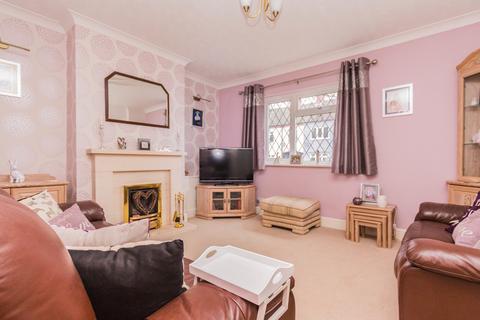 4 bedroom detached house for sale - Finedon Road, Irthlingborough NN9