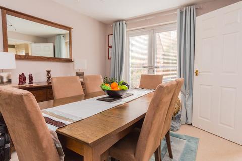 4 bedroom terraced house for sale - Presland Way, Irthlingborough NN9