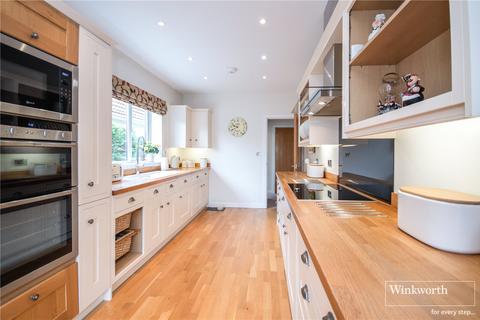 4 bedroom detached house for sale, Christchurch Road, Ferndown BH22
