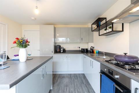 11 Auld Mart Road, Huntingtower, Perth, PH1 3HD