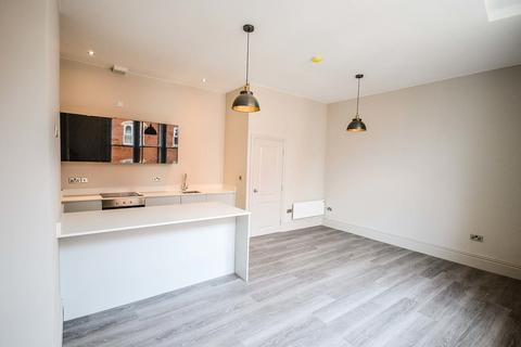 1 bedroom apartment to rent - Kingsway, Altrincham