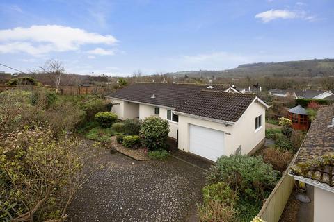 3 bedroom detached bungalow for sale, Summerhill Close, Liverton, TQ12