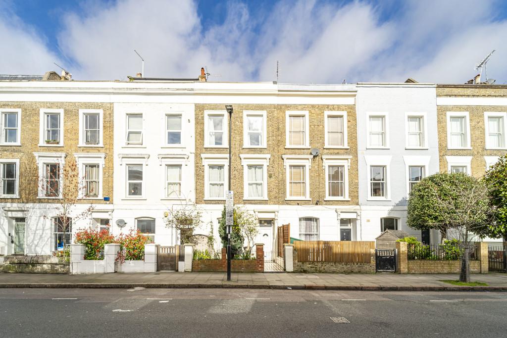 Windsor Road, Holloway, London, N7 1 bed apartment for sale £400,000