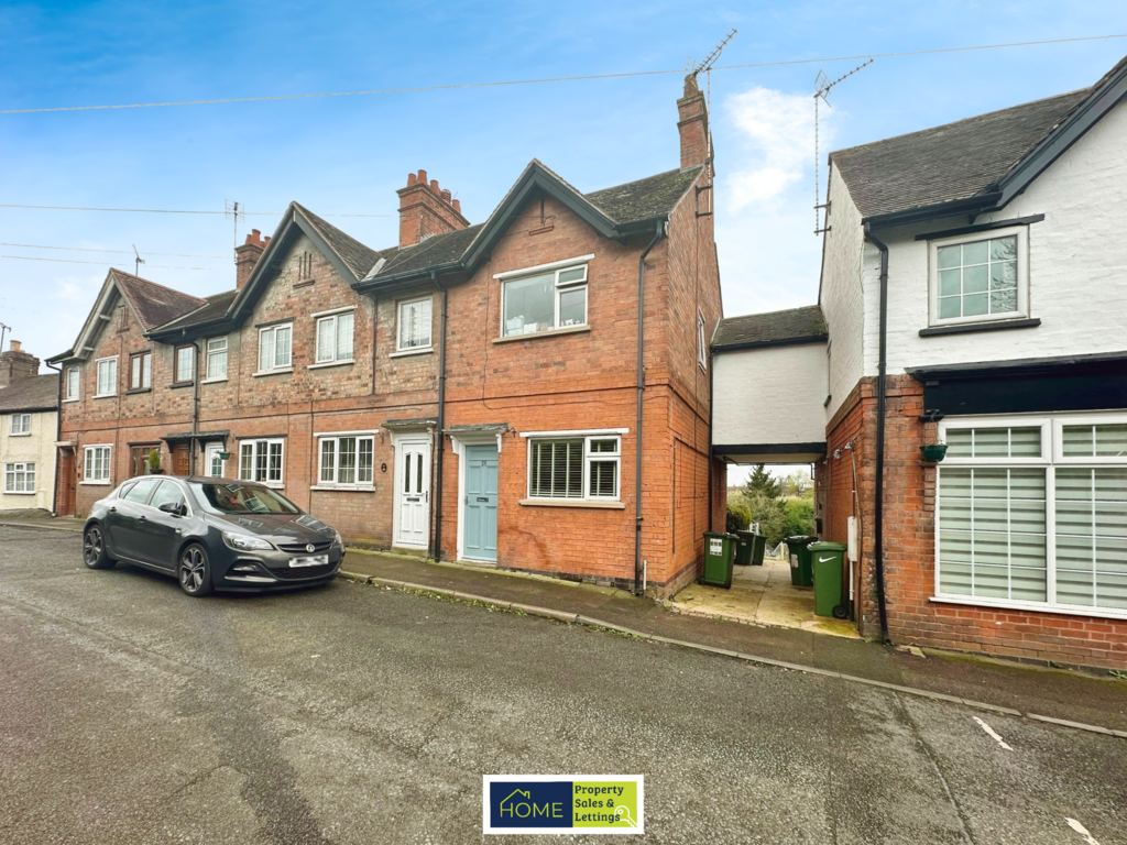 Hill Street, Croft, Leicestershire 3 bed semidetached house for sale