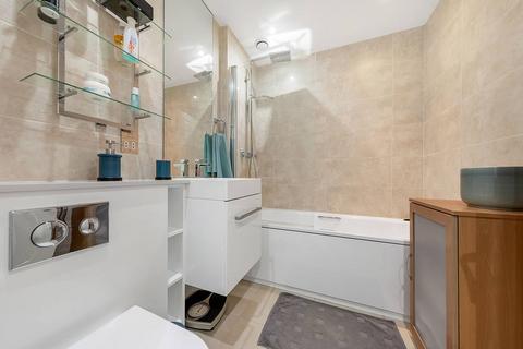 2 bedroom flat for sale, Greyhound Road, Hammersmith, London, W6