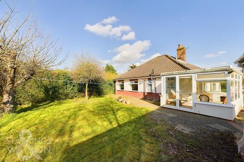 3 bedroom detached bungalow for sale, Brundall Road, Blofield, Norwich