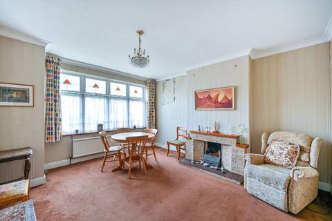 3 bedroom semi-detached house for sale, Colborne Way, Worcester Park, KT4