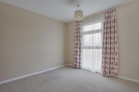 4 bedroom terraced house to rent, St Nicholas Close, Little Chalfont