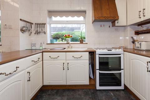 42 Coniston Drive, Holmes Chapel, Crewe, CW4 7LB