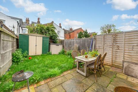 2 bedroom flat for sale - Buxton Road, Willesden Green, London, NW2