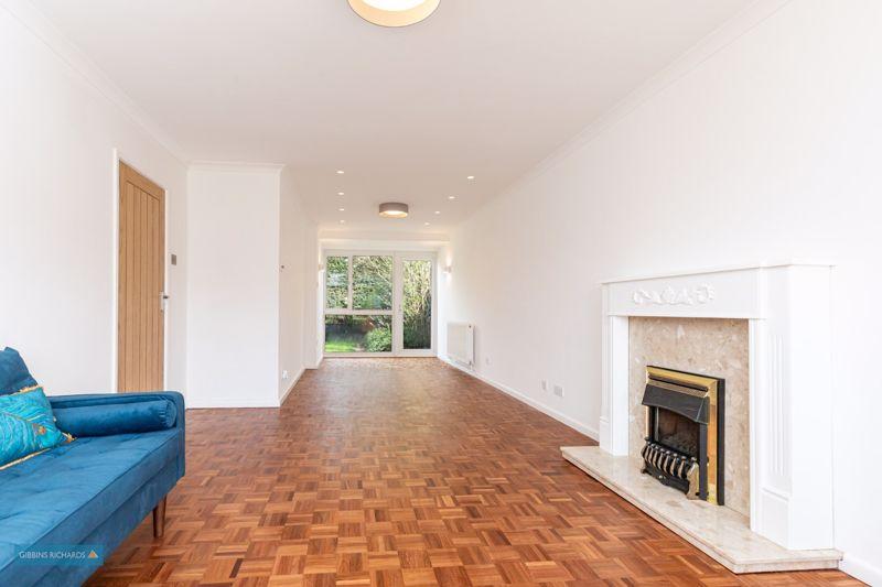Sitting/Dining Room