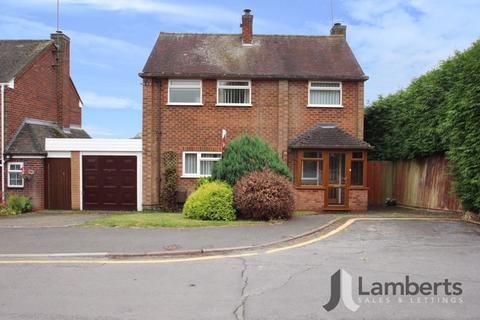 3 bedroom detached house for sale, Tennyson Road, Headless Cross, Redditch