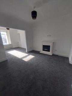 2 bedroom terraced house to rent, Eastland Road, Neath