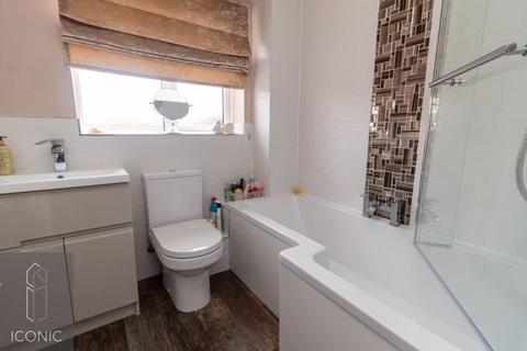 24 Coopers Close, Taverham, Norwich, NR8 6QZ