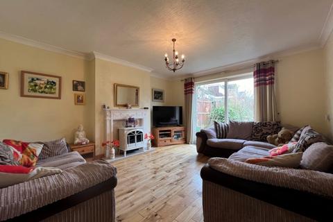 3 bedroom semi-detached house for sale, Cannock Road, Burntwood
