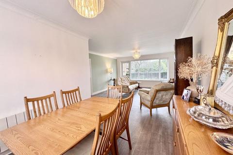 Flat 2, Harrow Court Vesey Close, Sutton Coldfield, B74 4QN