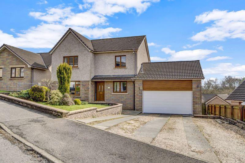 18 Robbiesland Drive, Cumnock, KA18 1UD 4 bed detached villa £230,000
