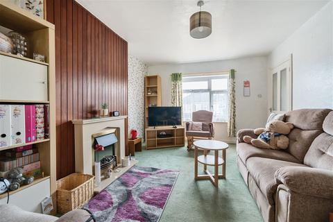 3 bedroom terraced house for sale, Princess Drive, Kirby Muxloe, Leicester, LE9 2DJ