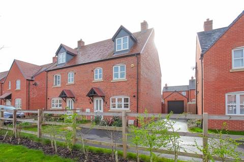 4 bedroom semi-detached house for sale, Nickling Road, Banbury