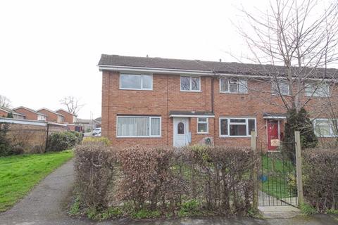 3 bedroom terraced house for sale - Evenlode, Banbury