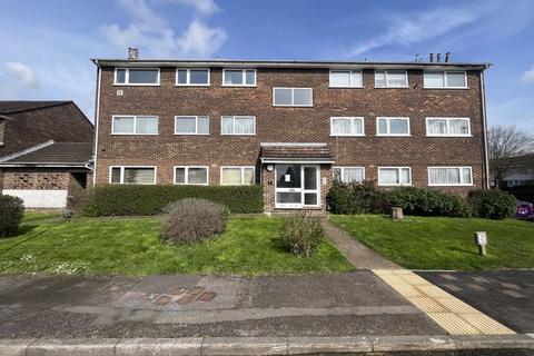 1 bedroom flat for sale - Swallow Drive, Northolt