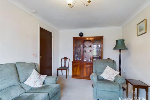 2 bedroom bungalow for sale, Holmer Place - Retirement Property for Over 55's