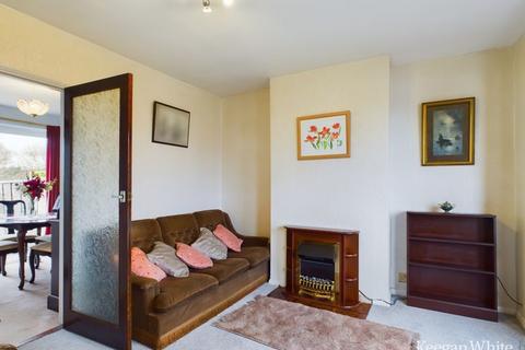 3 bedroom semi-detached house for sale, Everest Road, High Wycombe