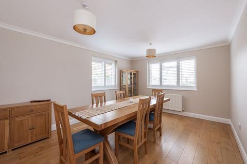 5 bedroom chalet for sale, Aston Clinton