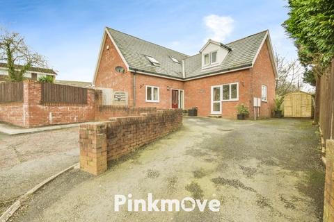 5 bedroom detached house for sale, Ton Road, Cwmbran - REF# 00024419