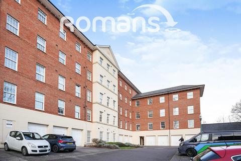 2 bedroom apartment to rent - Victoria House, Mayhill Way