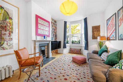 10 Relf Road, London, SE15 4JS