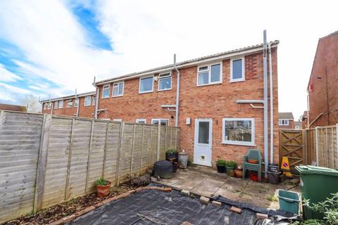 7 Cherryhay, Clevedon, BS21 5EH