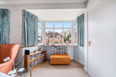 1 bedroom apartment for sale, Warwick Road, Thames Ditton, KT7