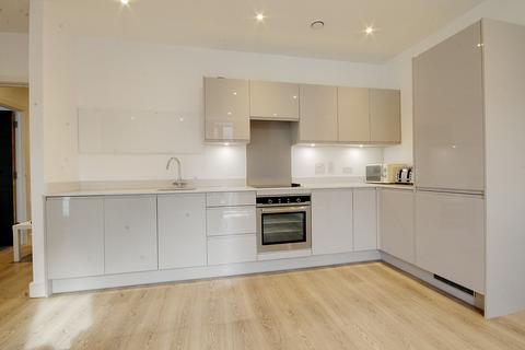 1 bedroom apartment to rent, Glass Blowers House Valencia Close E14 0LB