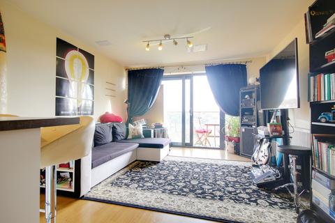 1 bedroom apartment to rent - McFadden Court, Leyton