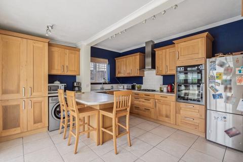 5 bedroom detached house for sale, Coningsby Road, High Wycombe HP13