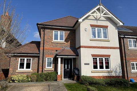 4 bedroom detached house for sale, COOKHAM SL6