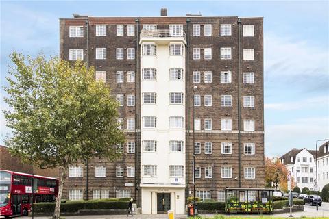 3 Corner Fielde, London, SW2 4TH