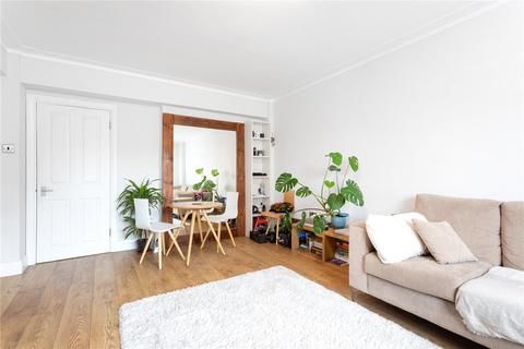3 Corner Fielde, London, SW2 4TH