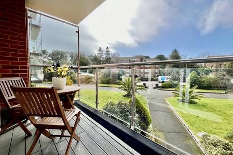 3 bedroom apartment for sale, West Cliff, Bournemouth, Dorset, BH4