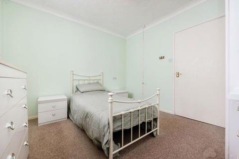 1 bedroom flat for sale, High Street South, Dunstable LU6