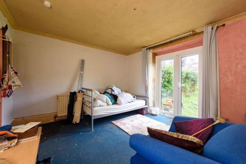 3 bedroom semi-detached house for sale - Trowbridge Road, Bradford on Avon BA15