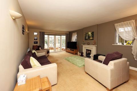 5 bedroom detached house for sale - 117a Heath Lane, Stourbridge DY8