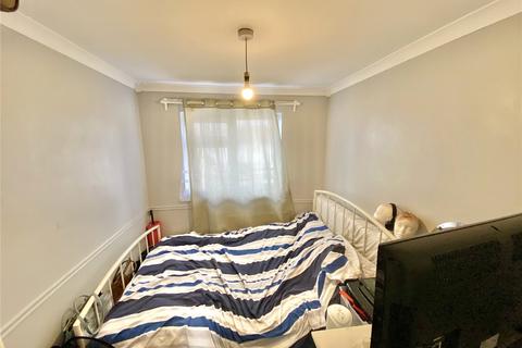 23 Calvert Close, Sidcup, DA14 5JL