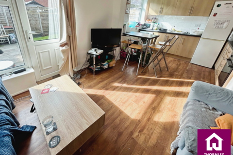 4 bedroom terraced house for sale - Ellanby Close, Manchester, Greater Manchester, M14