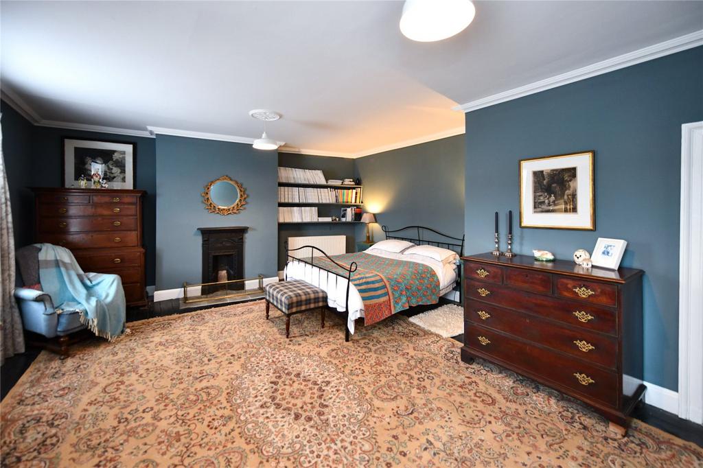 Principal Bedroom