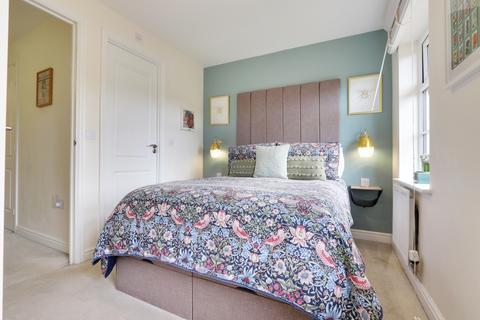 9 Warham Road, Basingstoke, RG23 8BQ